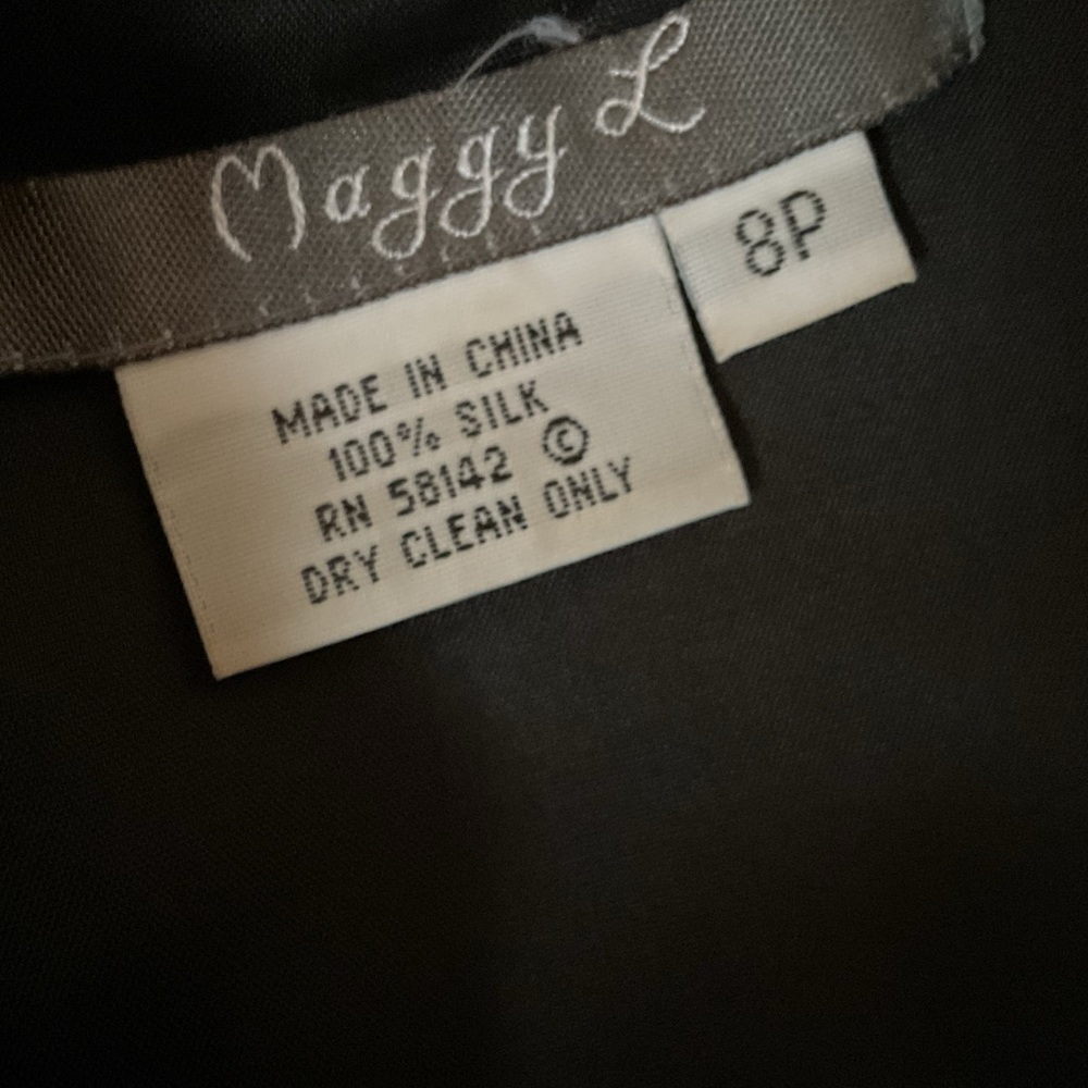Vintage Maggie L silk jacket, 8P - Picture 5 of 5
